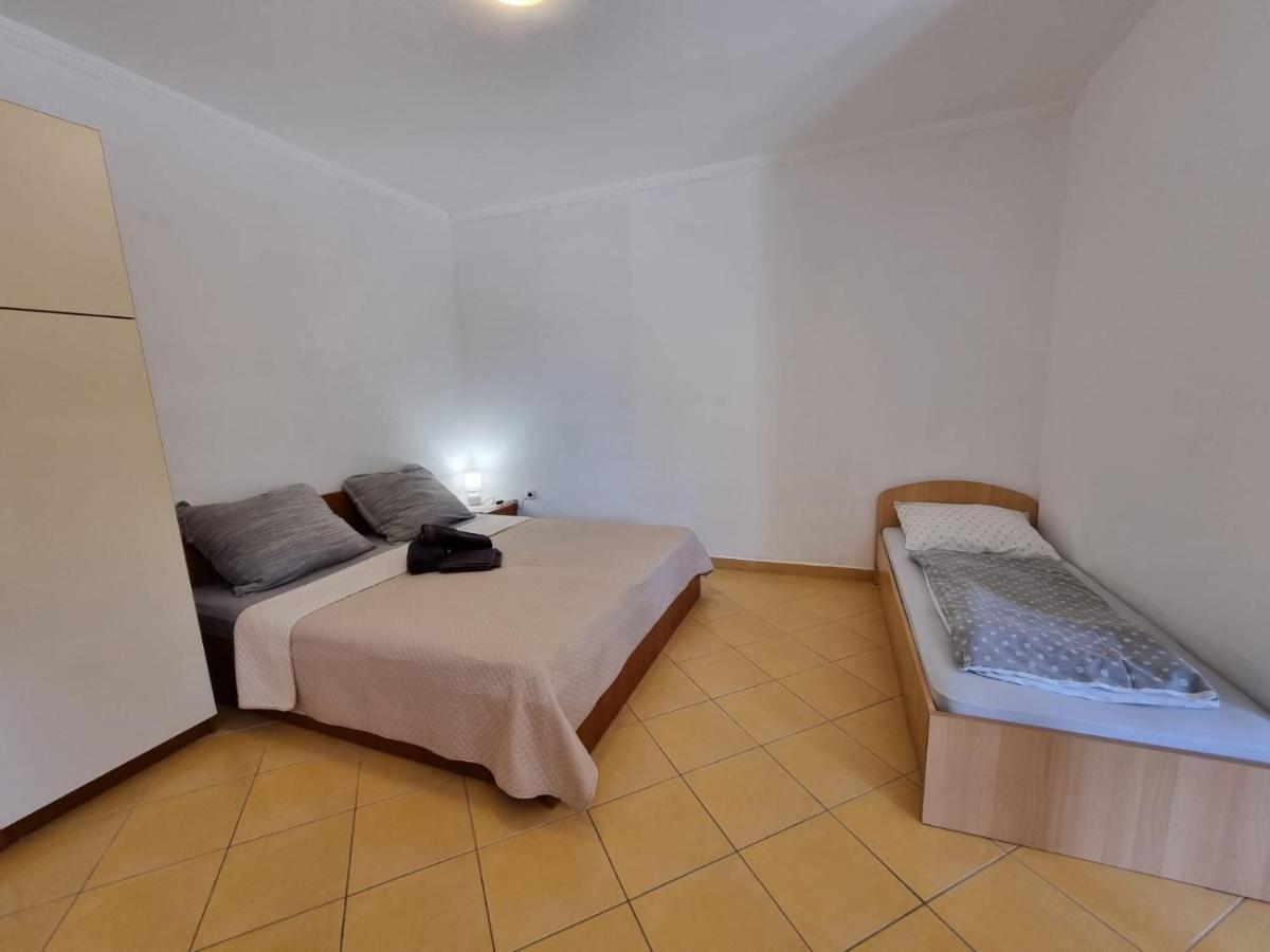 Apartmani Nika Bibinje Exterior foto