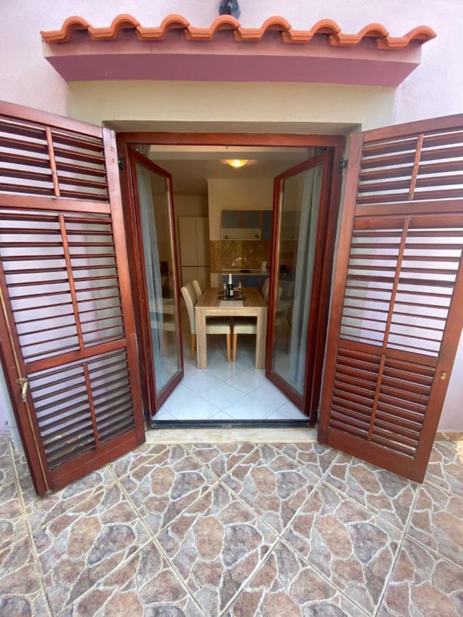 Apartmani Nika Bibinje Exterior foto