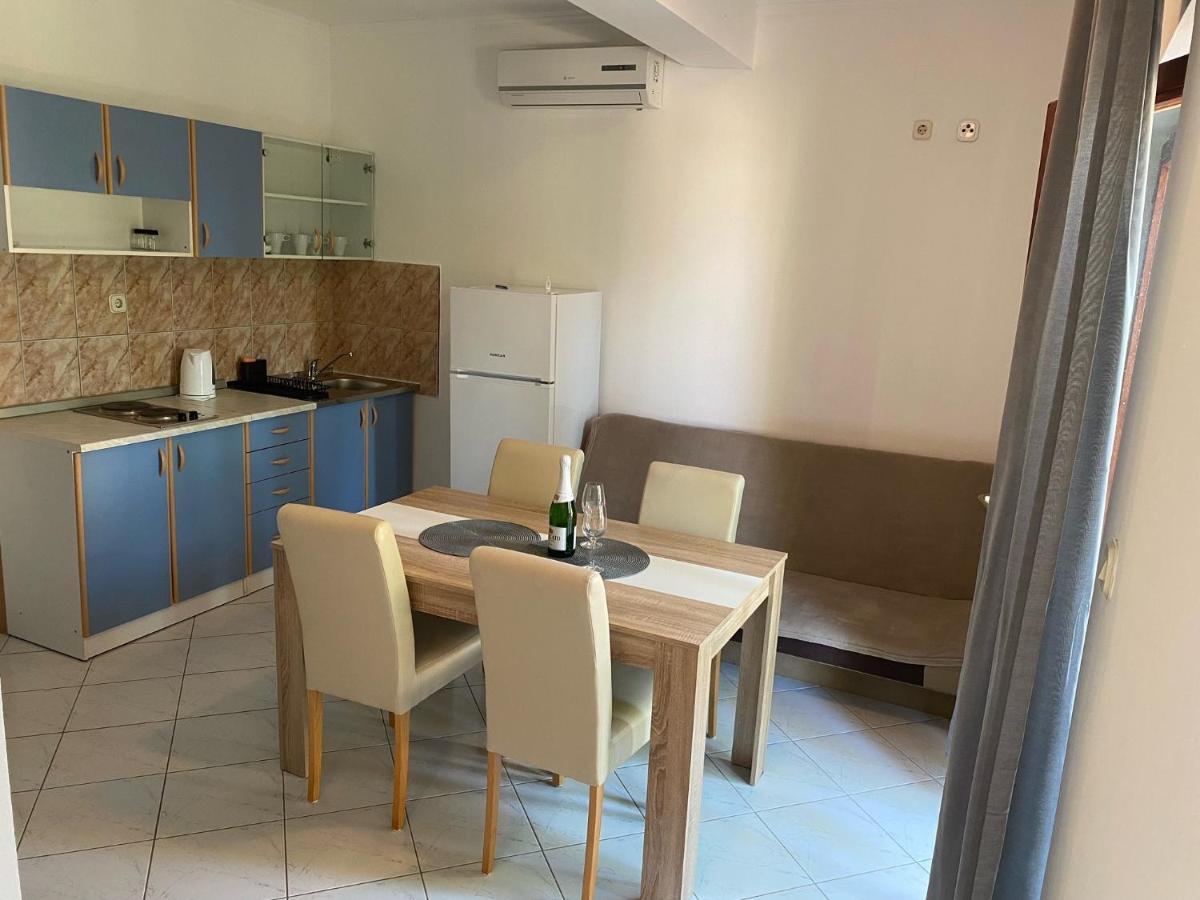 Apartmani Nika Bibinje Exterior foto